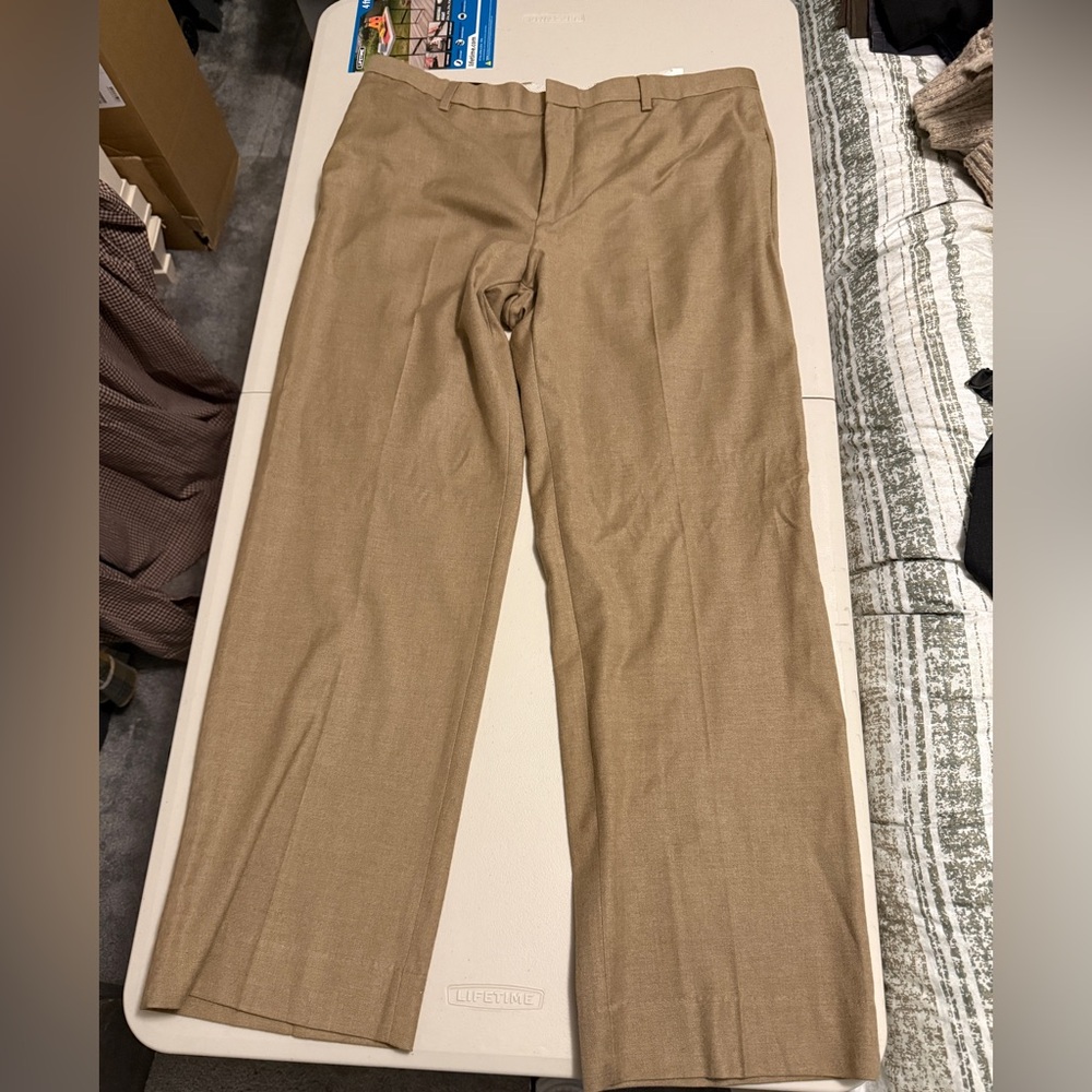 Banana Republic Men's 100% Linen Pants